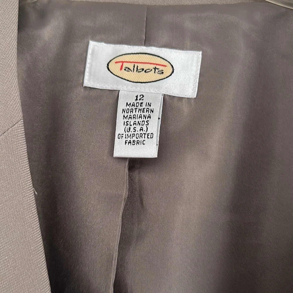 Talbots ladies blazer - Picture 3 of 11